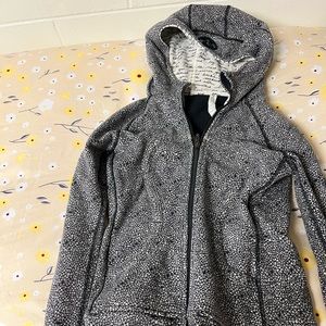 Lululemon scuba jacket